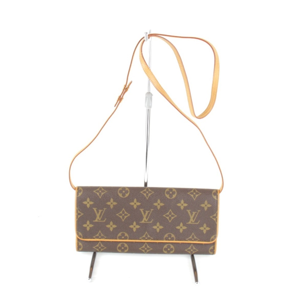 LOUIS VUITTON Authentic Brown Monogram Canvas Pochette Shoulder Bag